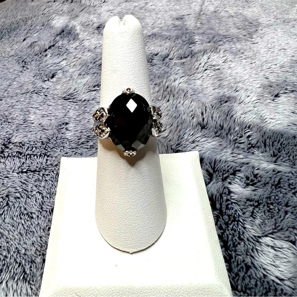 Sterling Silver Faceted Onyx and Garnet Victorian Style Ring Size 7